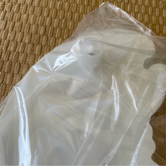 SweetWater Brewing Company Trout Sample Tray “Don’t Float The Mainstream” New - Picture 7 of 8